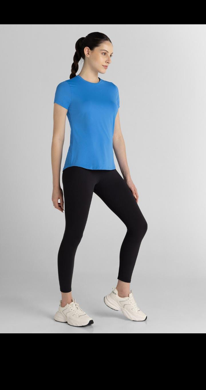 Van Heusen Women Proactive Anti Bacterial Top Round Neck And Moisture Wicking