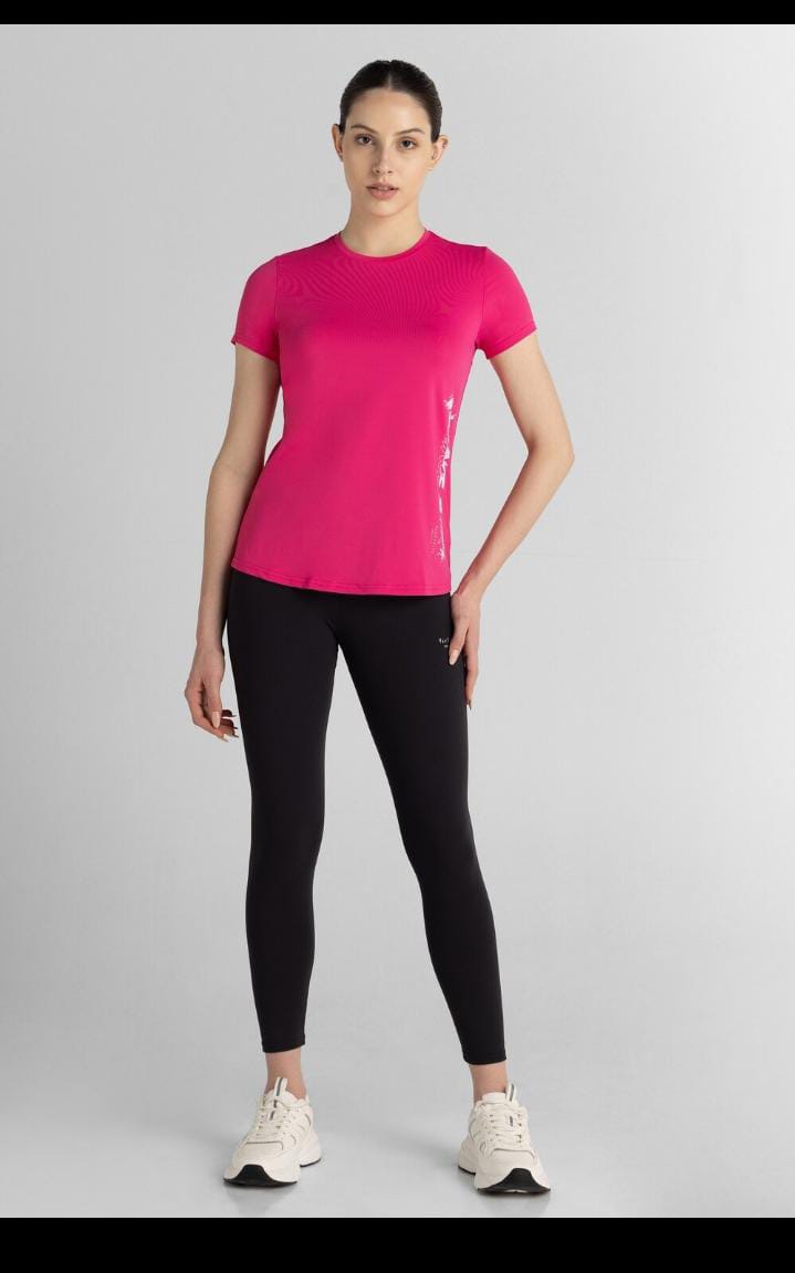 Van Heusen Women Proactive Anti Bacterial Top Round Neck And Moisture Wicking