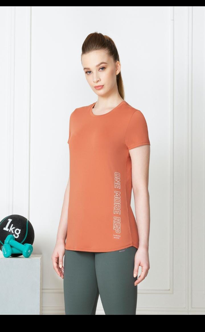 Van Heusen Women Proactive Anti Bacterial Top Round Neck And Moisture Wicking