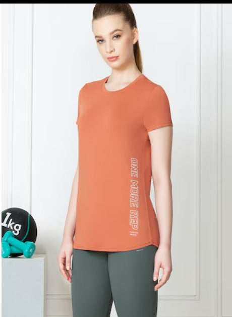 Van Heusen Women Proactive Anti Bacterial Top Round Neck And Moisture Wicking